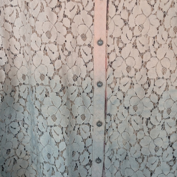Soft Surroundings ombre size petite medium lace button down shirt - Picture 7 of 13